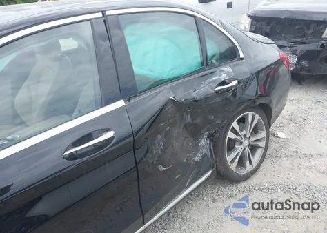 2016 Mercedes-Benz C 300 Luxury/Sport из США, поврежденный, VIN 55SWF4JB8GU133180